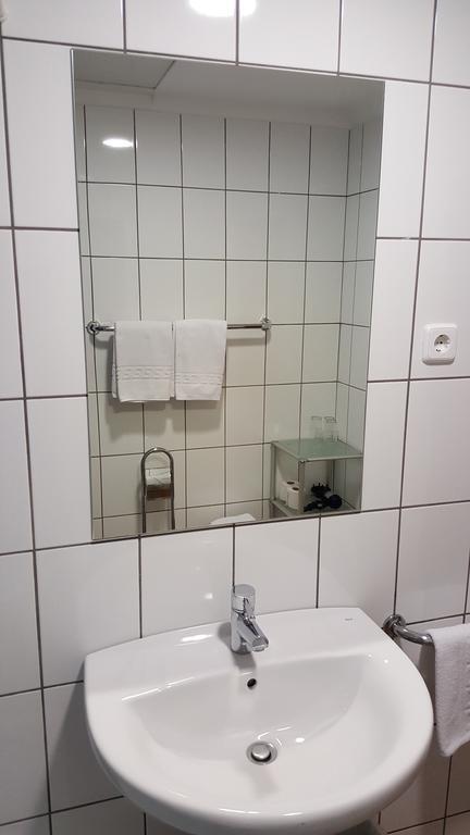 Hostal Residencia Catalina 팔라모스 외부 사진